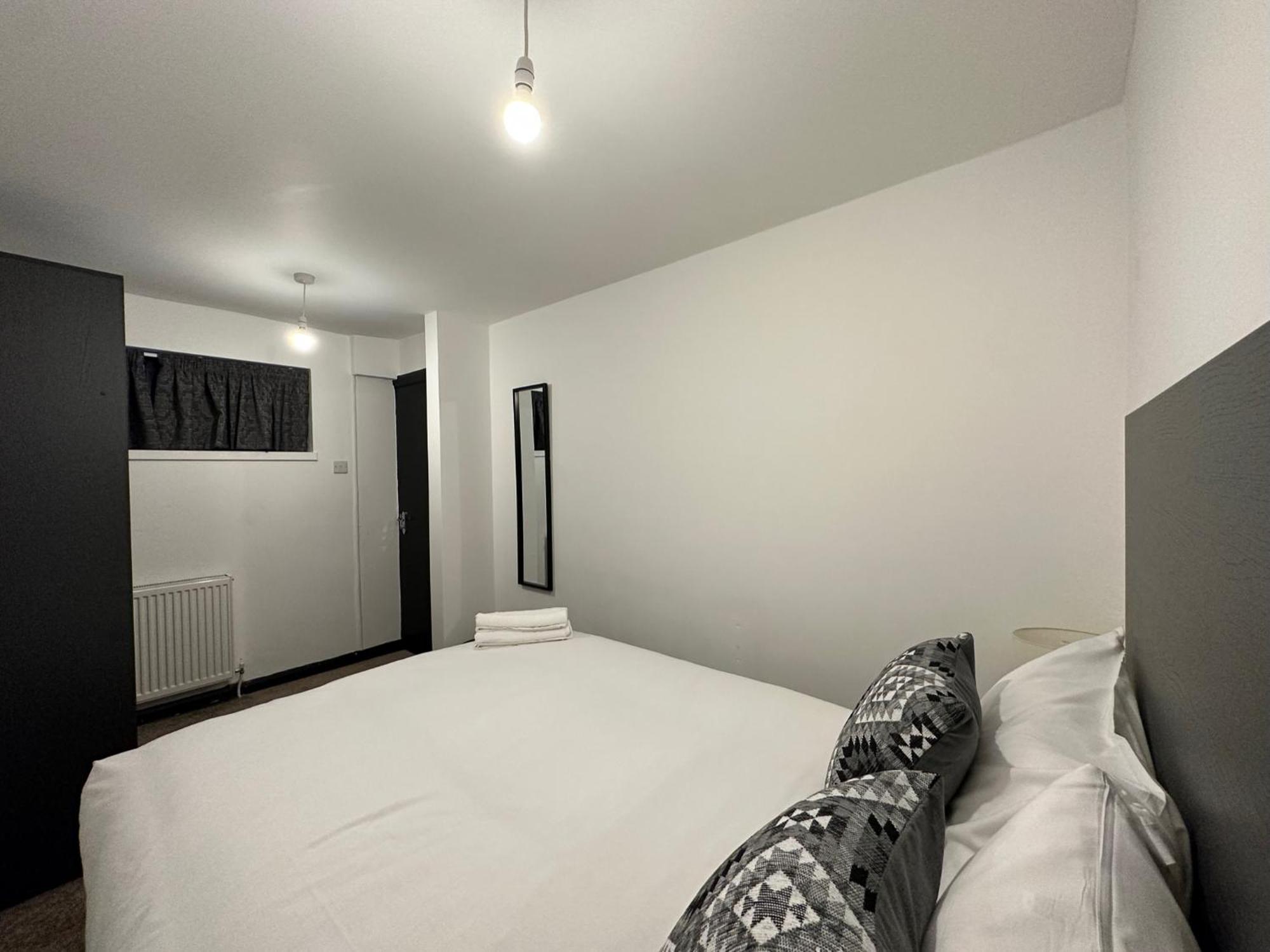 Mulberry Aparthotel Newcastle Gateshead Rum bild