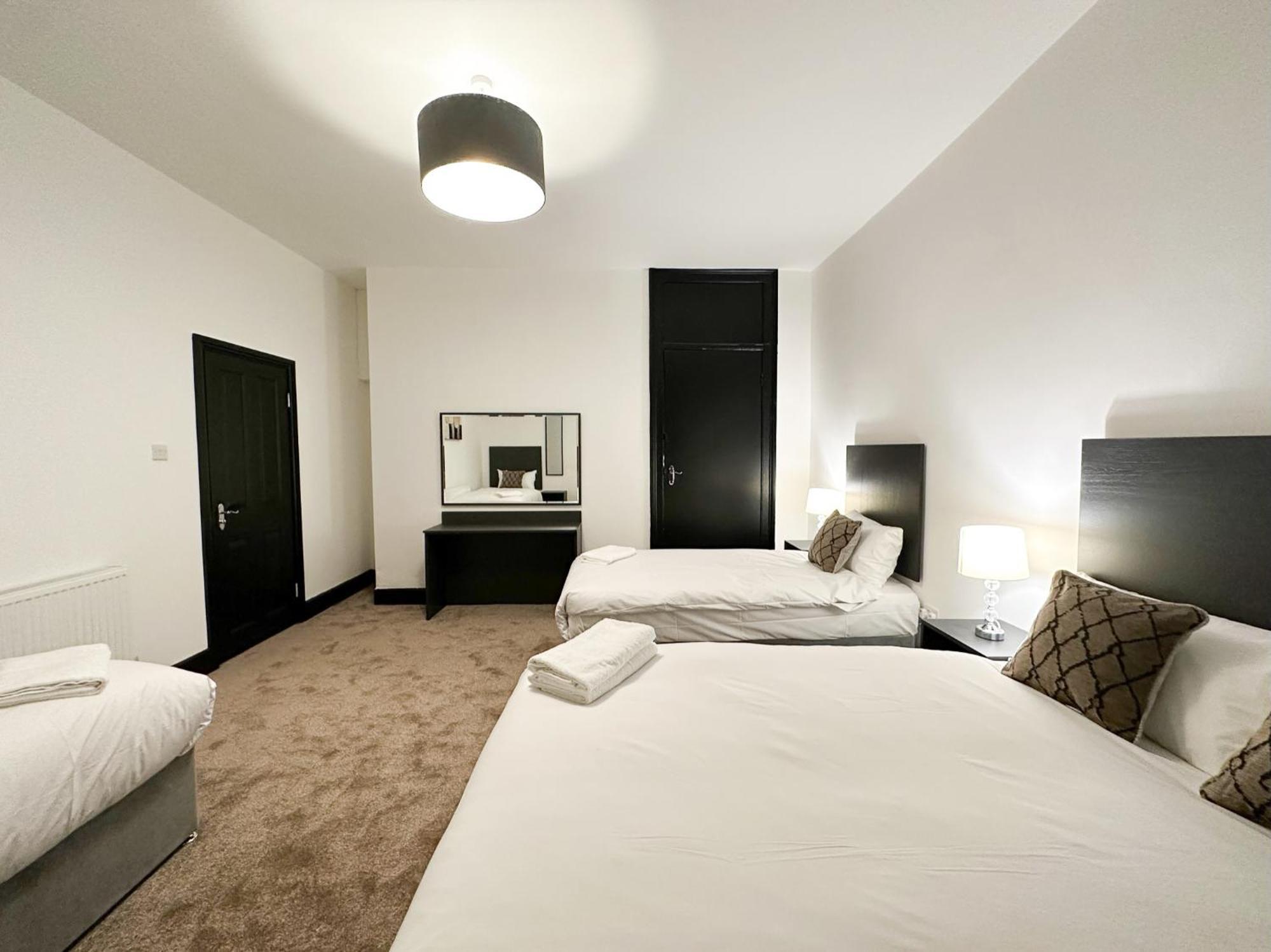 Mulberry Aparthotel Newcastle Gateshead Rum bild